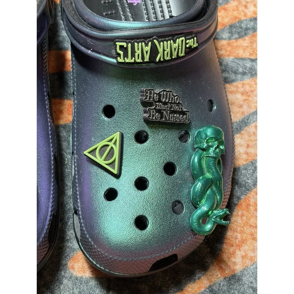 Crocs Harry Potter Dark Arts Iridescent Clog With Charms - Men's 11